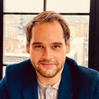 Dynamic Learning Employee Gabriel Toma's profile photo