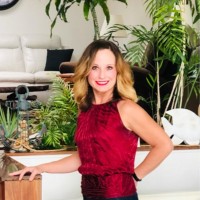 Laura Martin Email & Phone Number