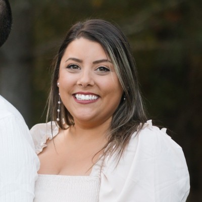 Rachel Saxinger Email & Phone Number