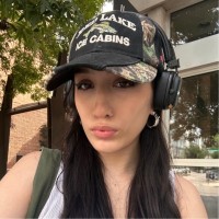 Mia Calderon Email & Phone Number