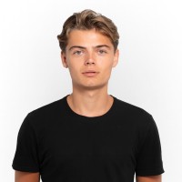 Étoile Carouge Football Club Employee Max Leray's profile photo