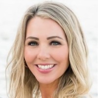 Lisa Muffly Email & Phone Number