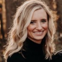Jaclyn Garrett Email & Phone Number