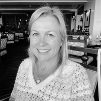 Beth Dolis Email & Phone Number