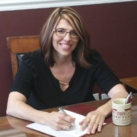 Hometown Mortgage Employee Lisa Laird's profile photo