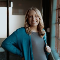 Shift•ology Communication Employee Mara Schmid's profile photo