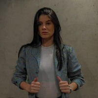 Mayara Mazini Email