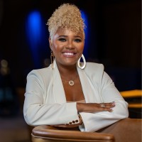 Dominique Simone