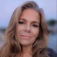 Nichole Runyan Email & Phone Number
