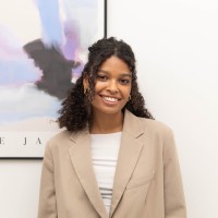 Davina Ogigai Email