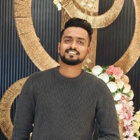 Warals Technology Employee Mudassir Ahmed's profile photo