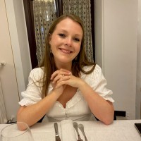 Percy & Reed Employee Cecily Gibbon's profile photo