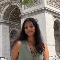 Leonah Esteves Email