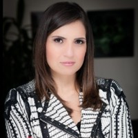 Clara Martínez Guzmán Email