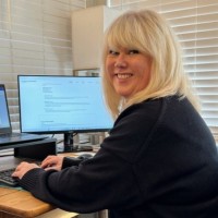 Holly Hanchey Email & Phone Number