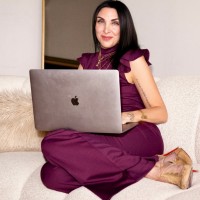 DesignGood Employee Kristin Design's profile photo