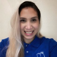 Jazmin Flores Email