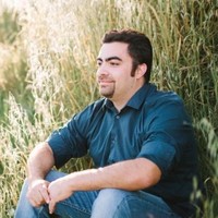 Apeel Employee Louis Perez's profile photo