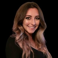 Reader Views Employee Arianna Violante's profile photo
