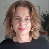 Salesforce Employee Jo Ward's profile photo