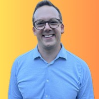 Bernhard Hörl Email