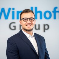 Elis Bardhi Email