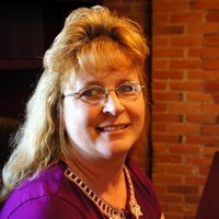 Tammy Bloomfield Email & Phone Number