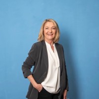 Daniela Elmer Email