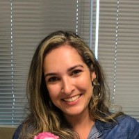 Priscila Campos Email