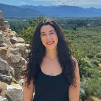 Elizabeth Tzagournis Email & Phone Number