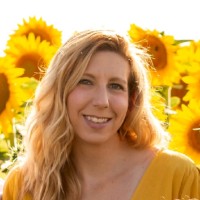 Stephanie Olson Email & Phone Number