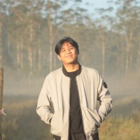 IndonesianWriter.Com Employee Rizky Razak's profile photo