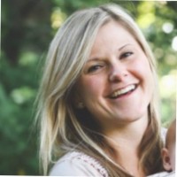 IQE Employee Lindsay Ray's profile photo