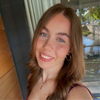 Mariska Bos Email