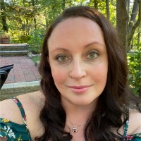 Stephanie Ledogar Email & Phone Number