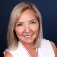 PM2 Professional Materials Management Employee Julie Floen's profile photo