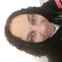 Links Management Employee Crystal Holmes's profile photo