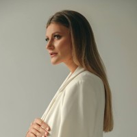 Khrystyna Korotych Email