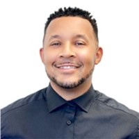 Pacific Dental Services Employee Ryan Markham's profile photo