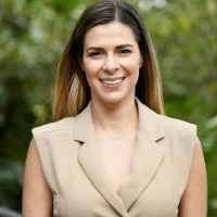 Daniela Arroyo Email