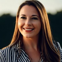 Caitlin Collins Email & Phone Number