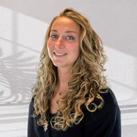 Multi Tradestore Employee Demi de Wildt's profile photo