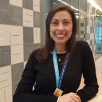 Naiara Carlesci Email