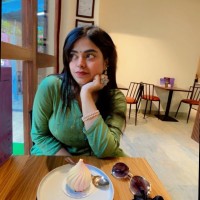Anushka de Email