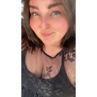 Roxie Young Email