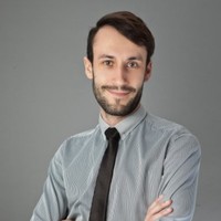 Dariusz Świerad Email
