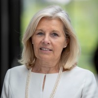 Carina Heiremans Email