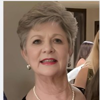 Bank Independent Employee Anne Capps's profile photo