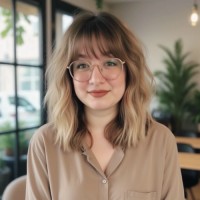 Em Johnson Email & Phone Number