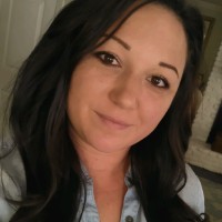 Nikki Barrowclough Email